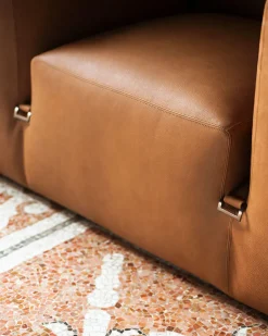 Le Mura Armchair Standard Fill