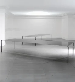 Surface Table